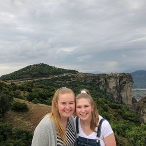 Meet your Posher, Allison